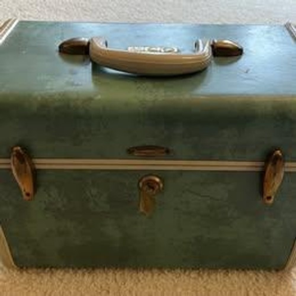 Vintage 1950s MCM Samsonite Shwayder Bros Cosmetic Carry Case Luggage